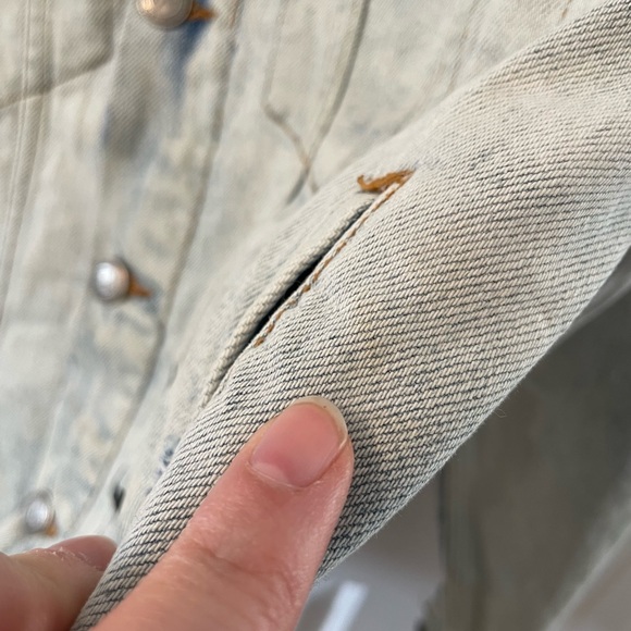 Zara Graffiti Art Oversized Distressed Denim Jacket - Picture 8 of 15